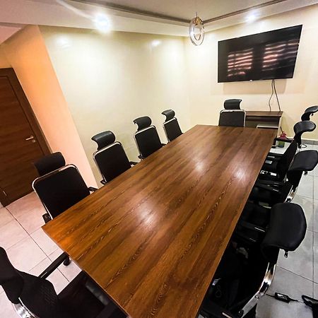 Plush Hotel,Abuja Exteriér fotografie