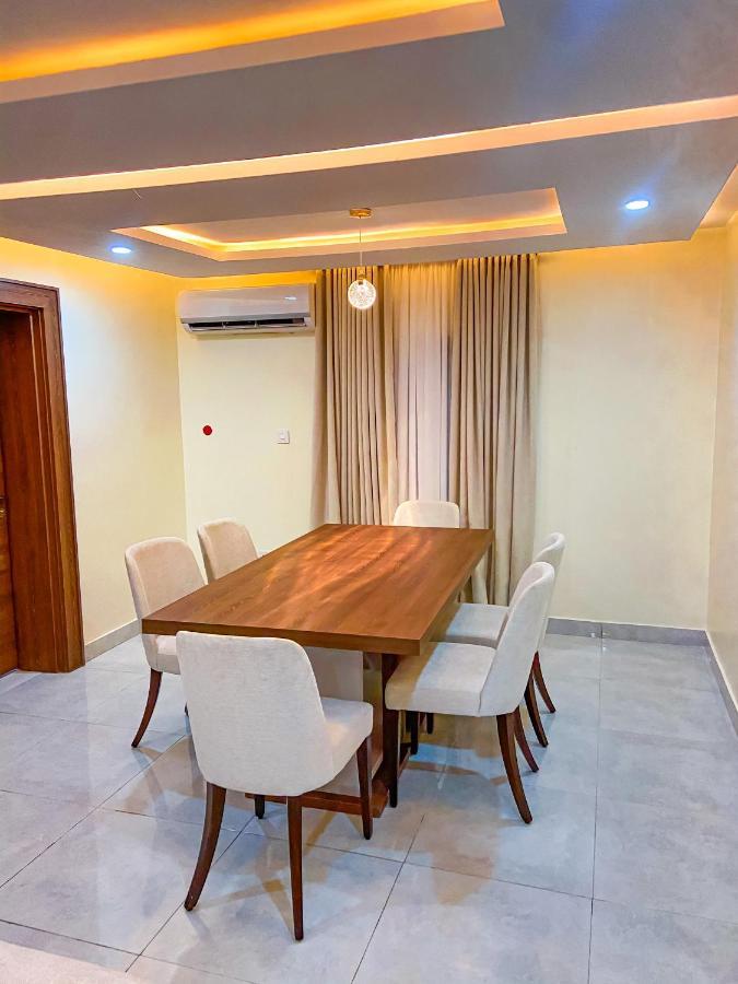 Plush Hotel,Abuja Exteriér fotografie