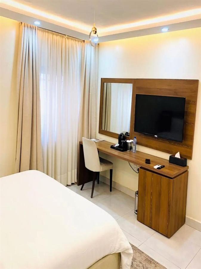 Plush Hotel,Abuja Exteriér fotografie