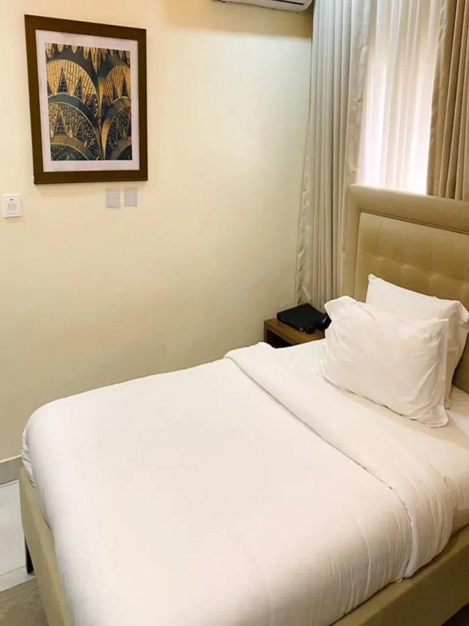 Plush Hotel,Abuja Exteriér fotografie