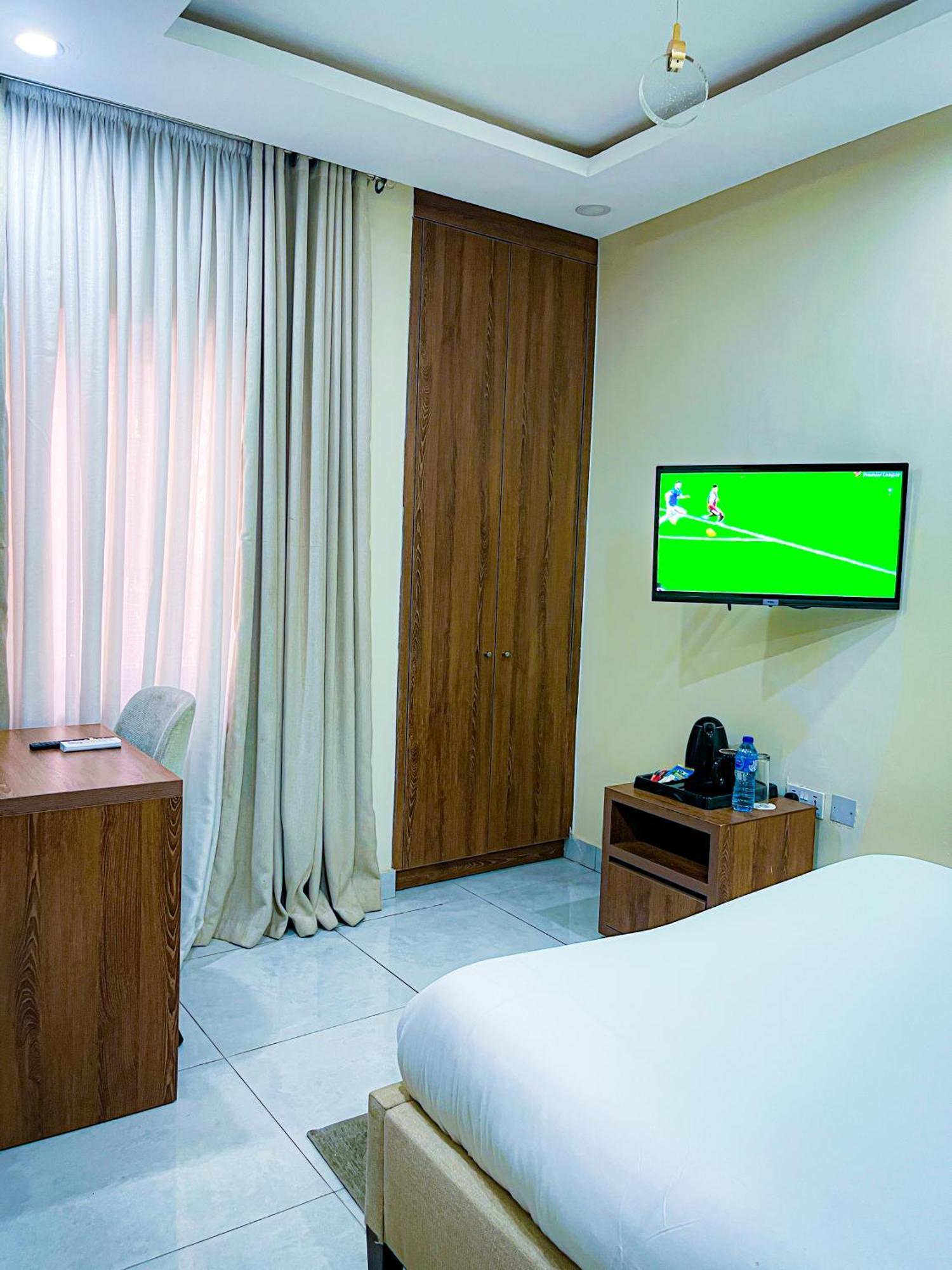 Plush Hotel,Abuja Exteriér fotografie
