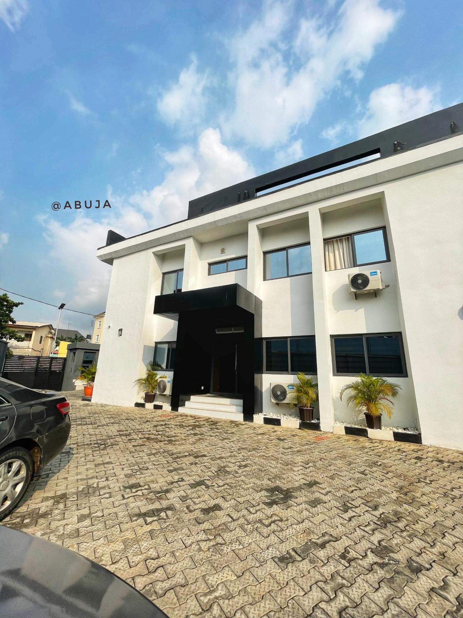 Plush Hotel,Abuja Exteriér fotografie